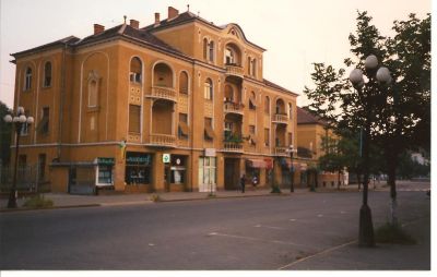 Tidig junimorgon i Oradea. Tidig junimorgon i Oradea.